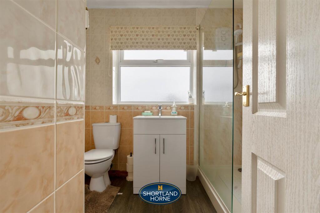 16 Dingley Road WM (2 of 18).jpg