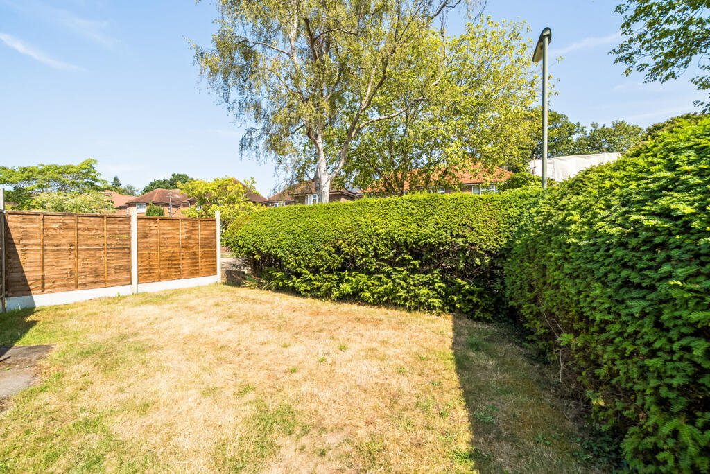 1339682-10-689b43...