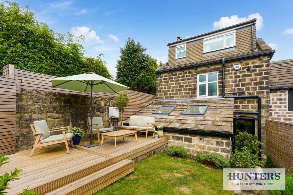 92167_61 Town Street Guiseley (28) - Copy_low.jpg