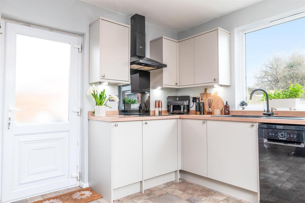 19 Hall Gate, Diseworth (10 of 33).jpg