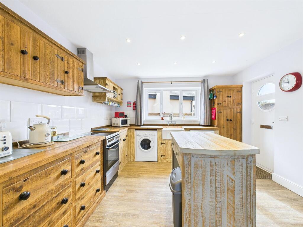 Open Plan Kitching/Living/Dining Area