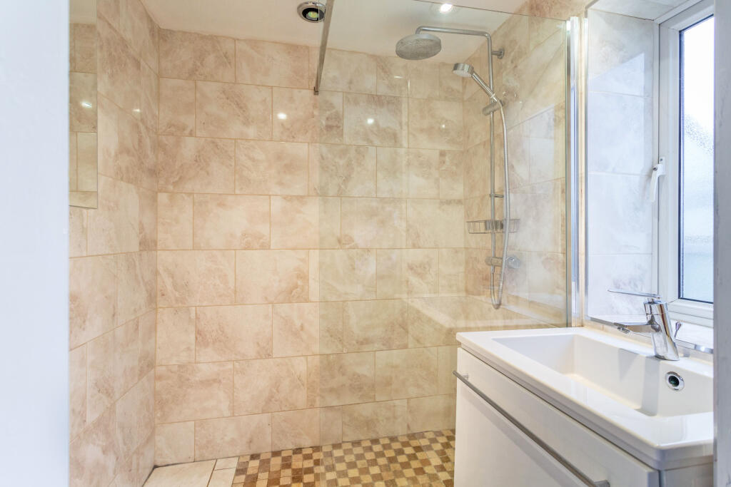Guest Ensuite