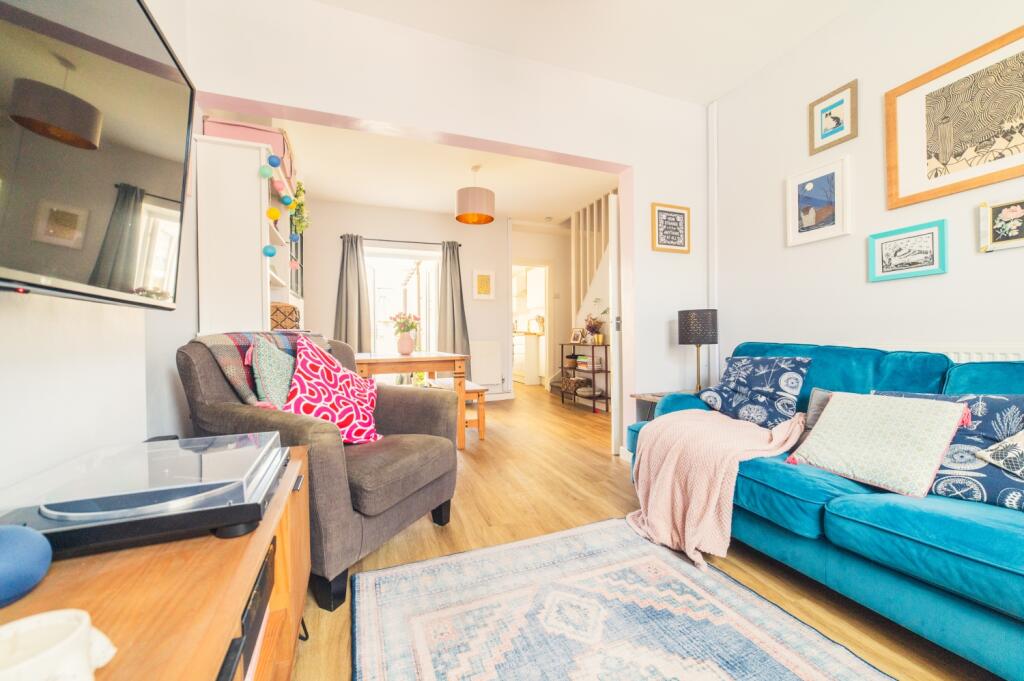 Award-winning Media team on EVERY Listing_4