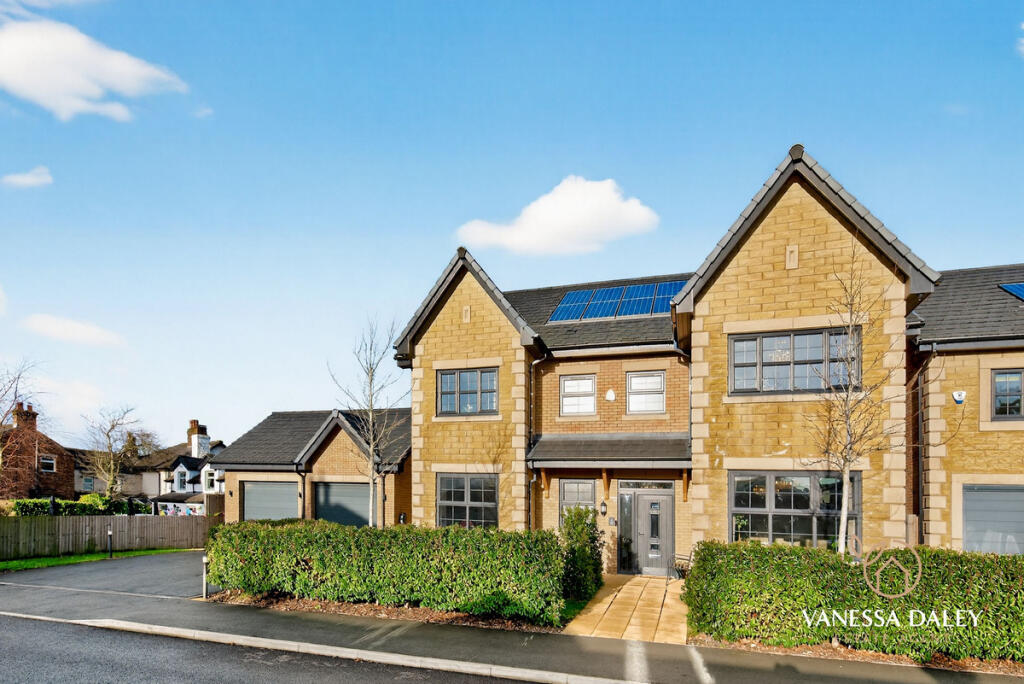 Parkside Drive, Preston, PR3 5