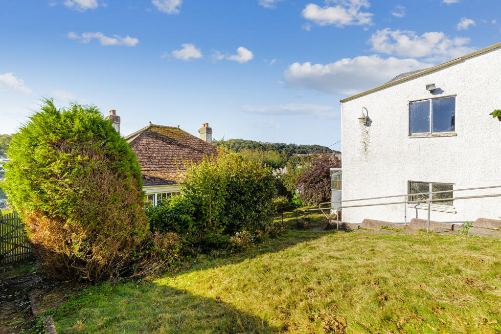 A04 - Newton Ferrers, Spinnakers - 250923