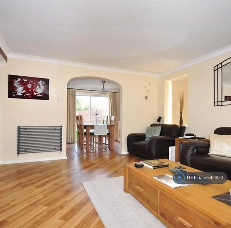 Lounge To Dining Area