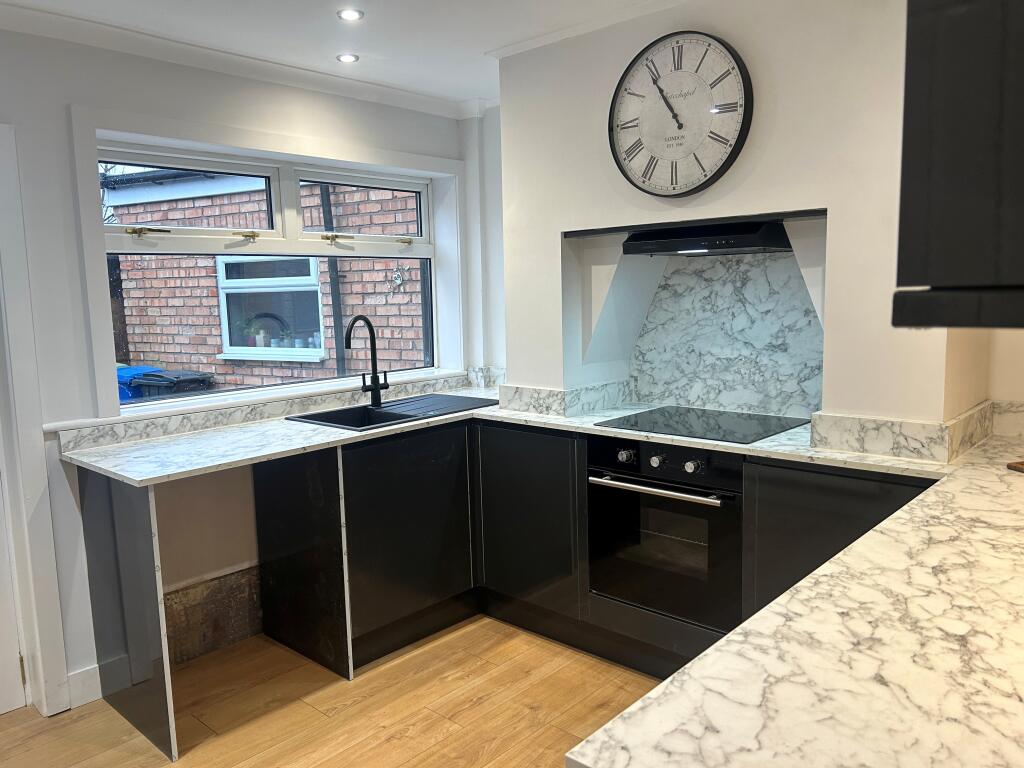 Kitchen T202512221335.jpg