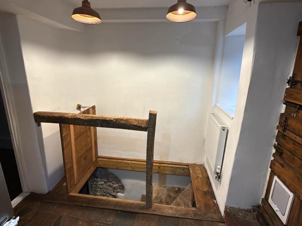 BASEMENT ENTRANCE