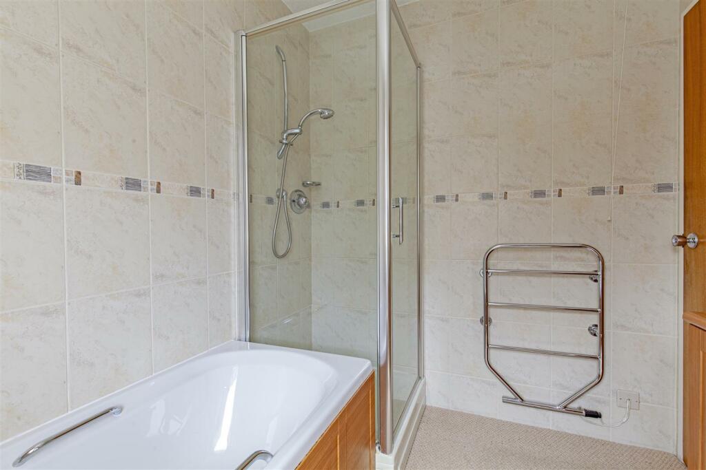 Bathroom-1.jpg