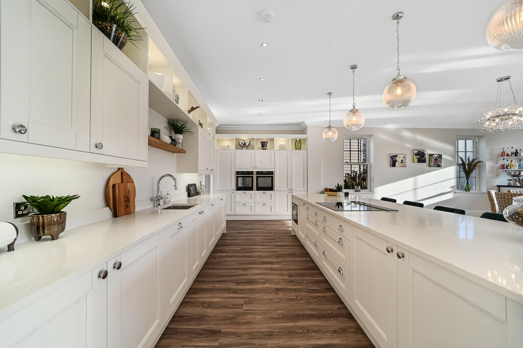 PT-FC(COL)-67AChe...