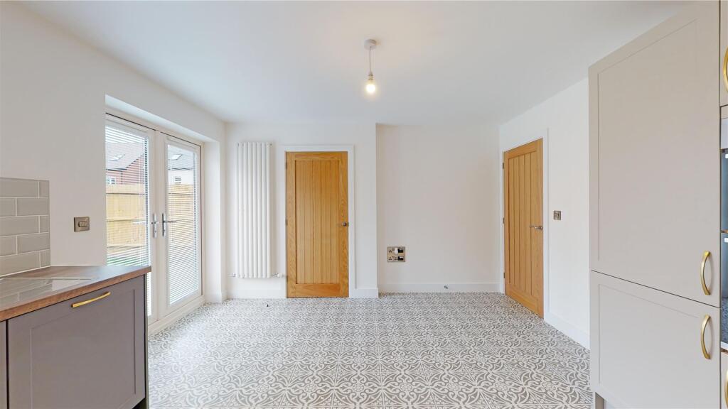 The Clayfields 131 Dining Area.jpg