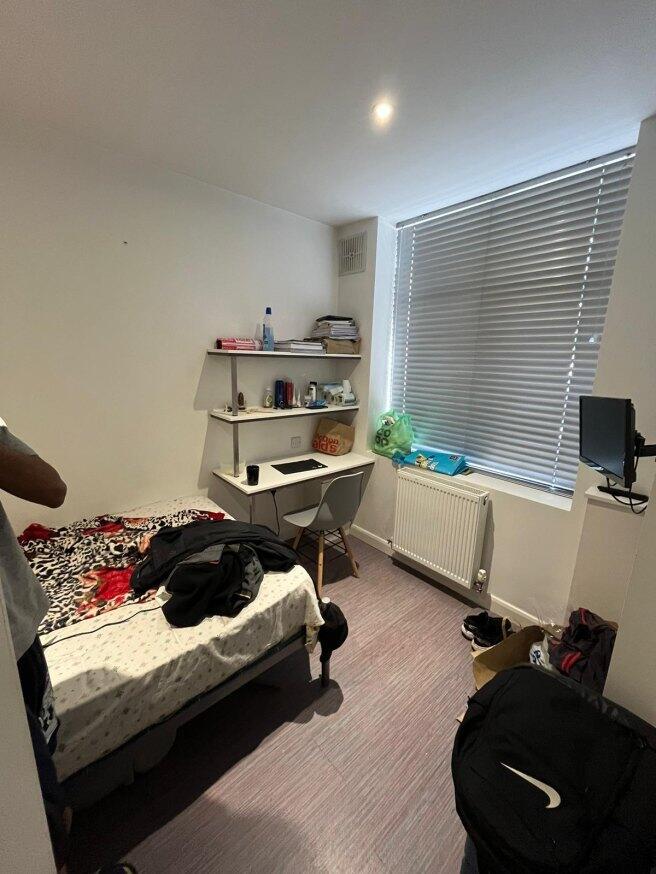 watford-street-st4-2ew-992549