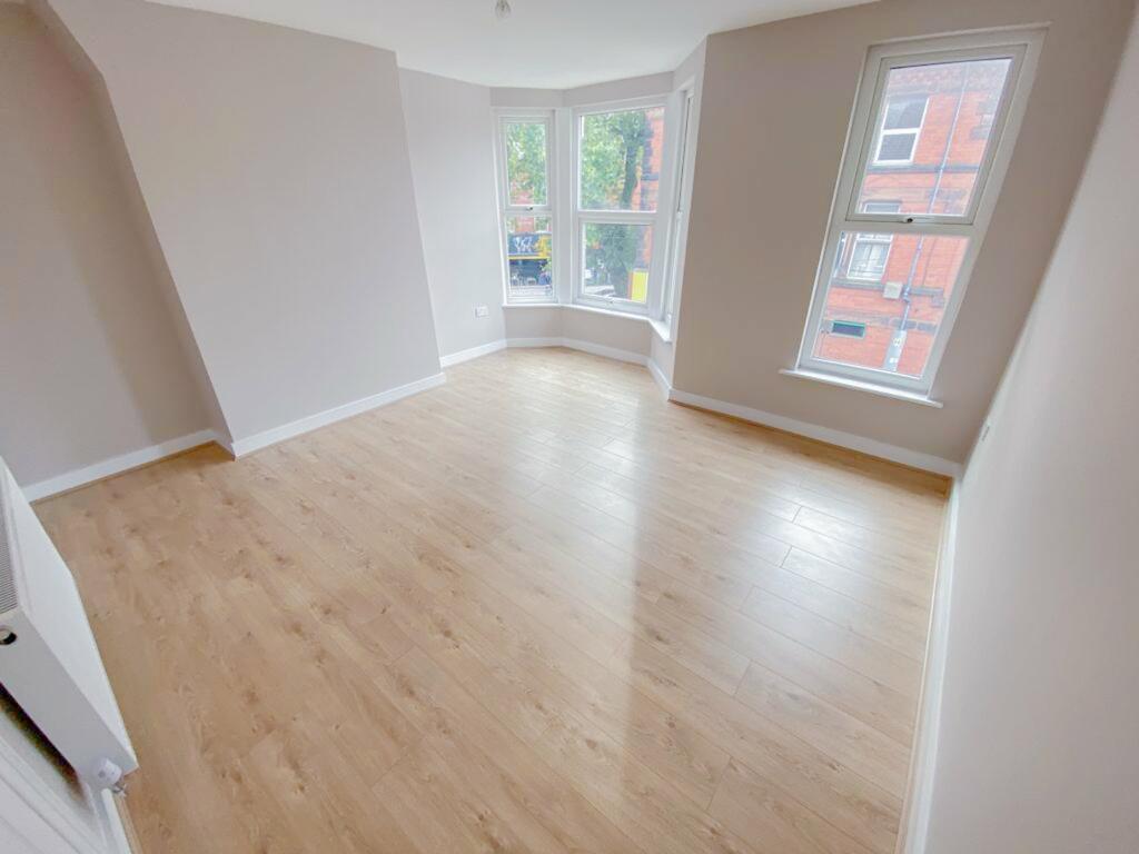 2 Westgate - Upstair