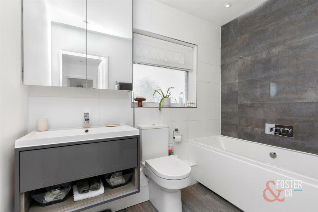 Elizabeth Avenue 42-16.JPG