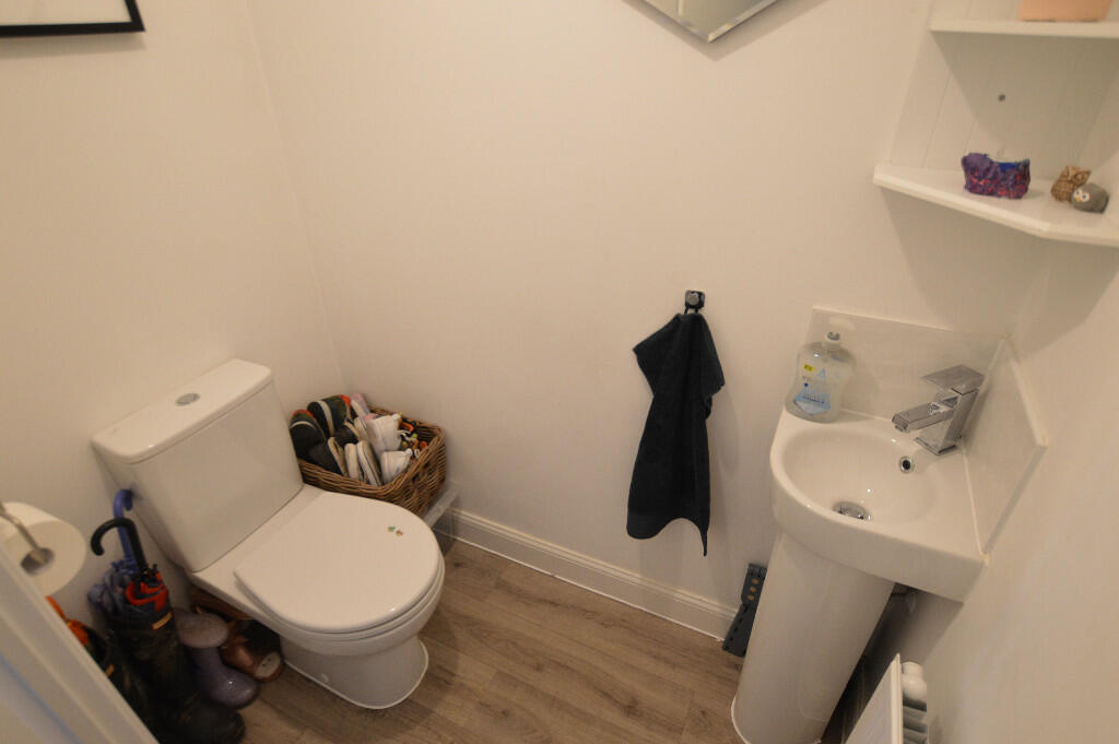 Guest Cloakroom