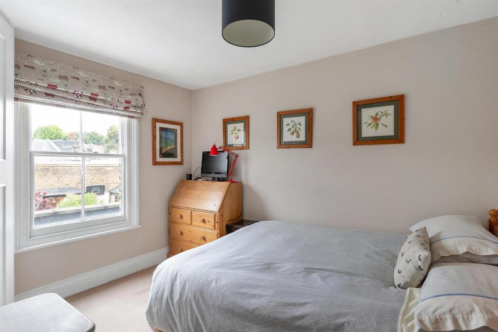 Skelbrook Road010.jpg