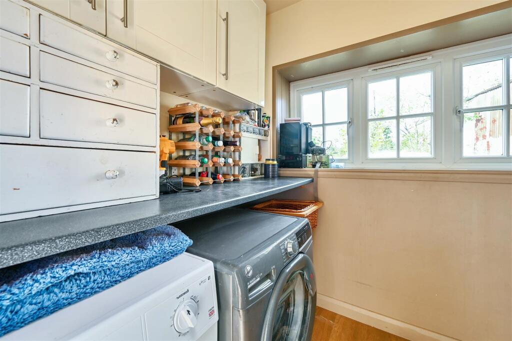 LIDHAM COTTAGE - TN354LY (25).jpg