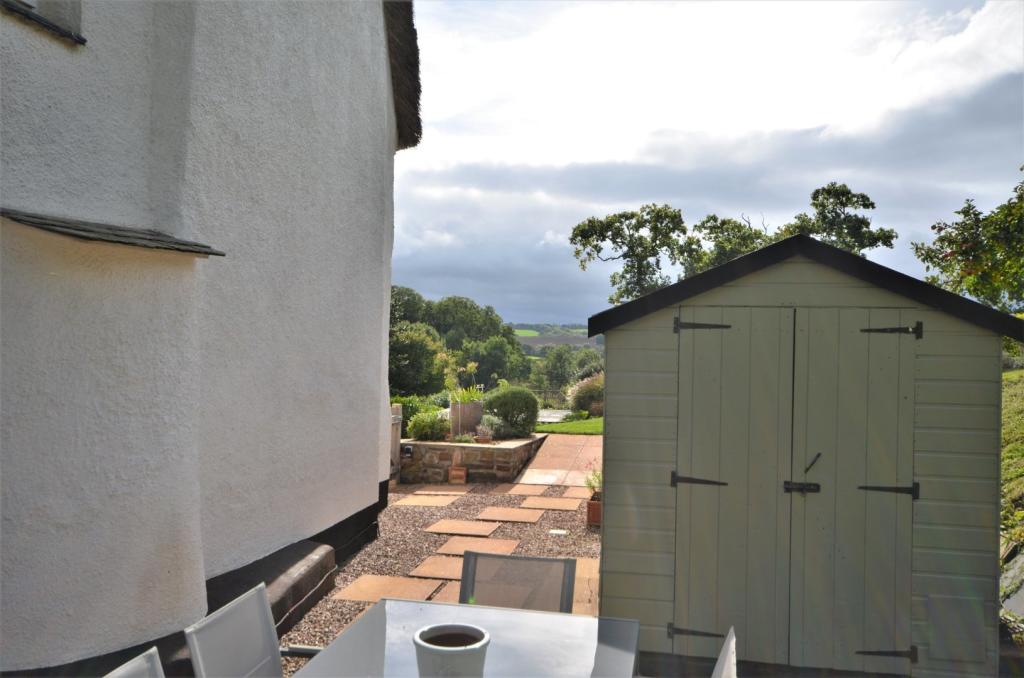 Seddons - Crediton