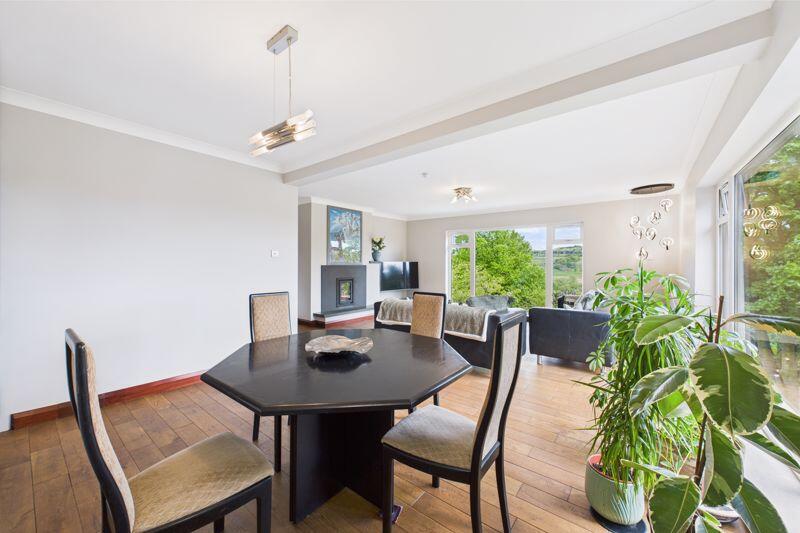 Dining Area Angle 4