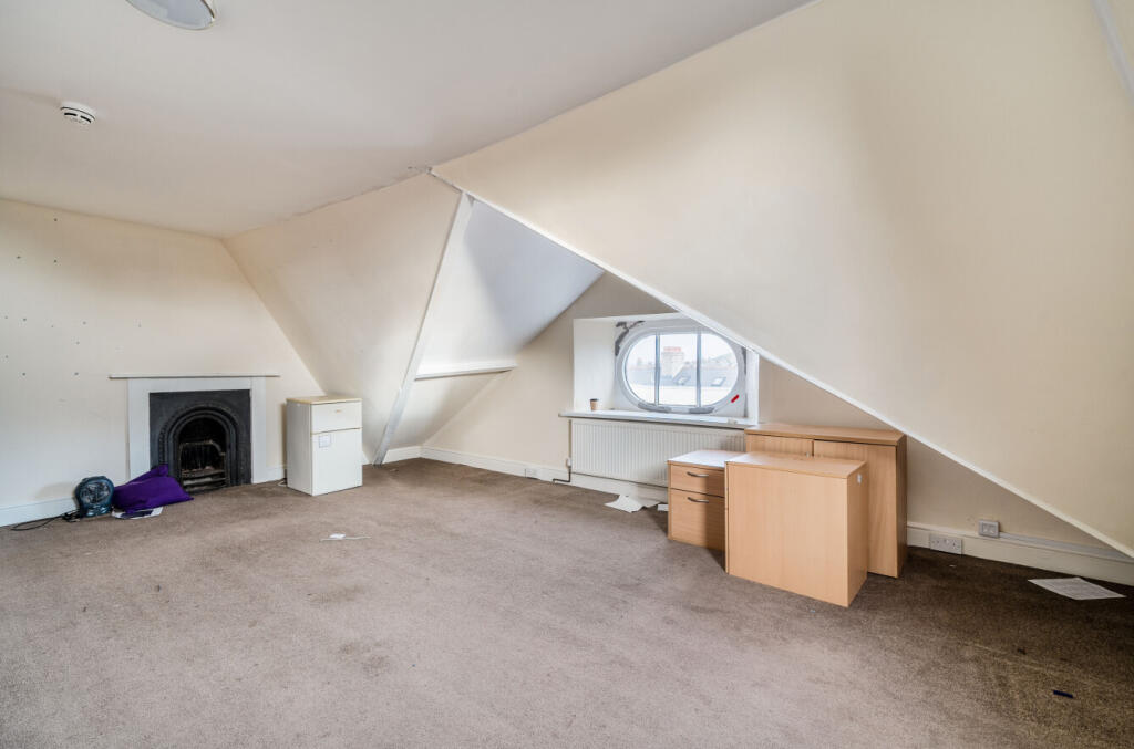 1374748-18-6908e0...