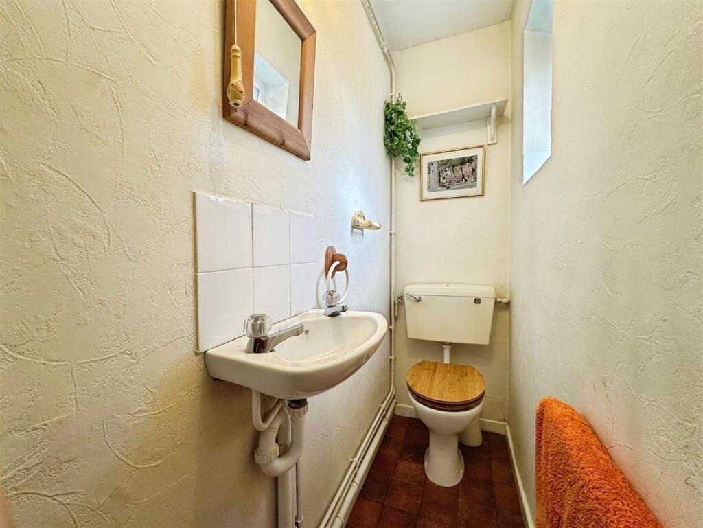 13212969--43B4-9A0B-C4826BCA2E93-89974-000018AC35C