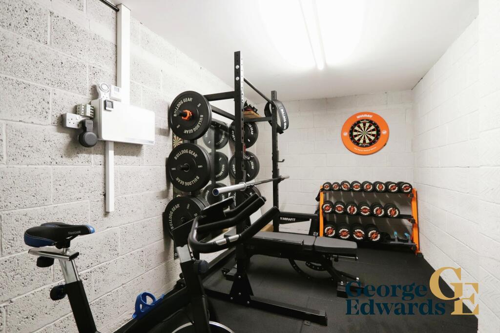 Gym/ Garage