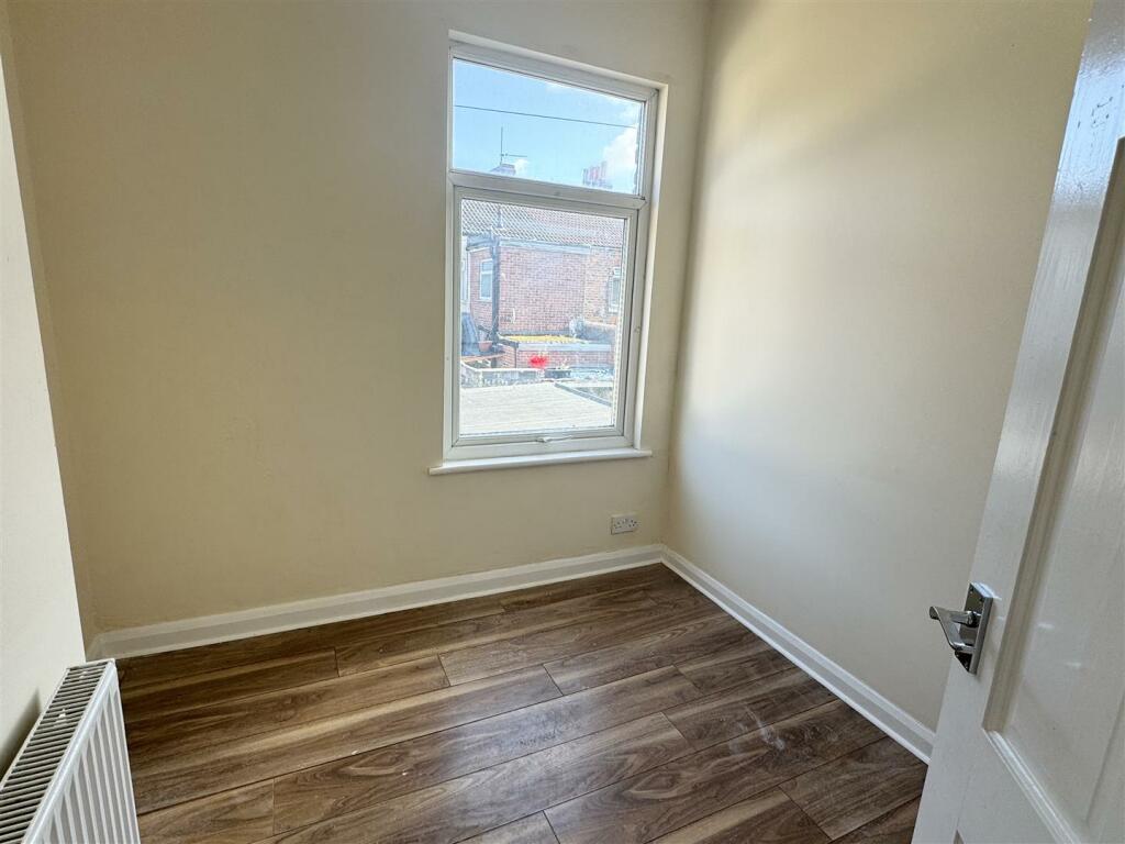 Second bedroom