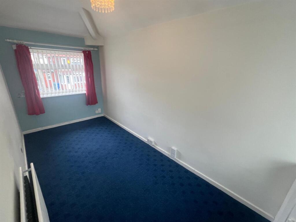 WhatsApp Image 2025-05-03 at 12.25.51 (3).jpeg