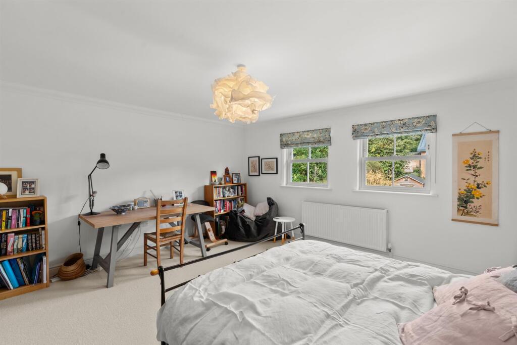 223aEarlhamRd-032.jpg