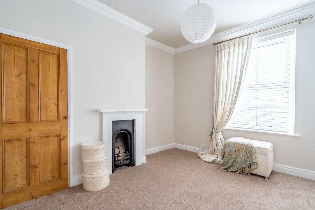 cleveland street-29.jpg