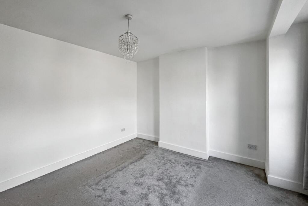 6 Orchard Villas, Cray Road, Sidcup, Kent, DA14 5DJ