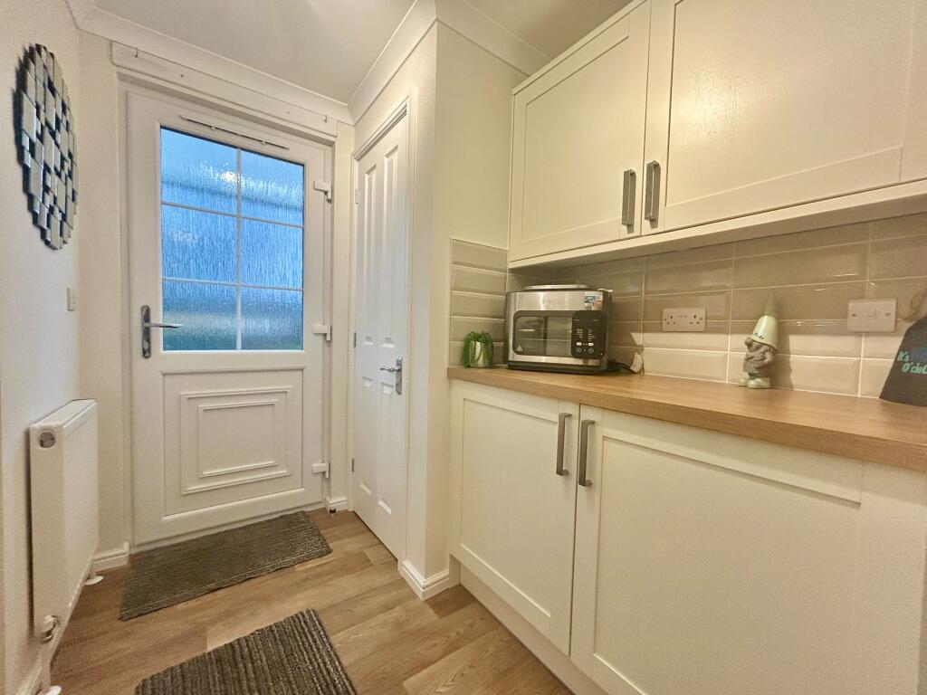 Riverside Meadow, Topsham, Exeter EX2 7AH