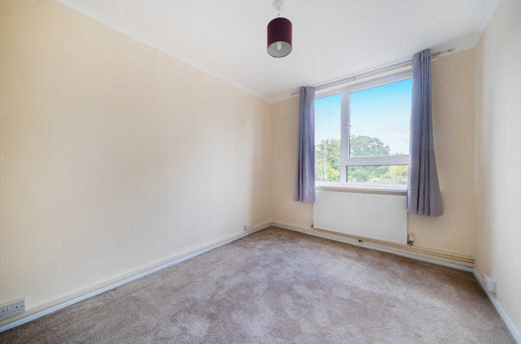 1346552-5-68b73fc...