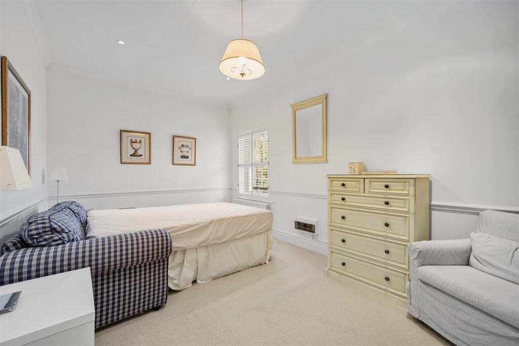 Saxton Mee  12a Sydnope Hall 0019.jpg