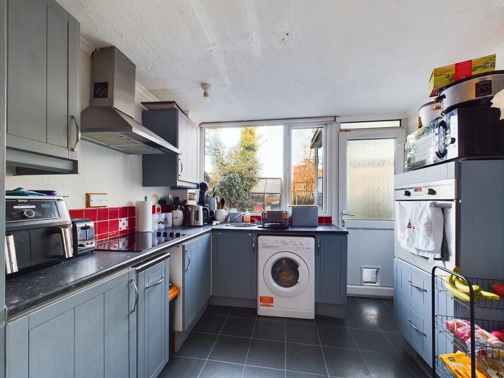 CAM01835G0-PR0135...