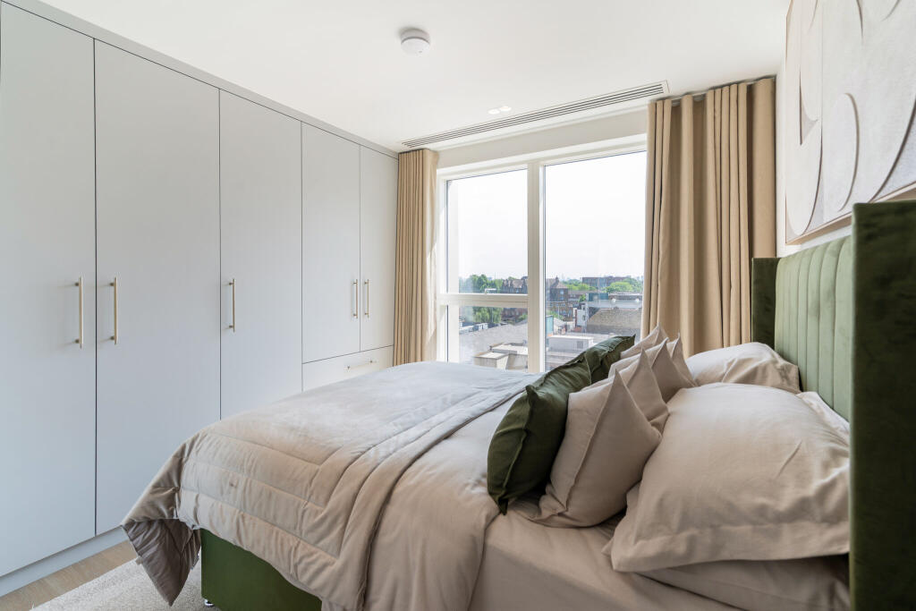 93443_Empire-House (15)_low.jpg