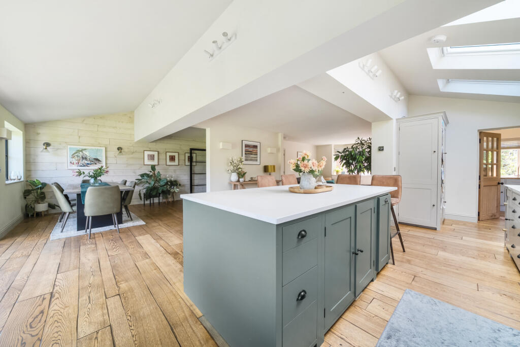 1310286-52-684c67...