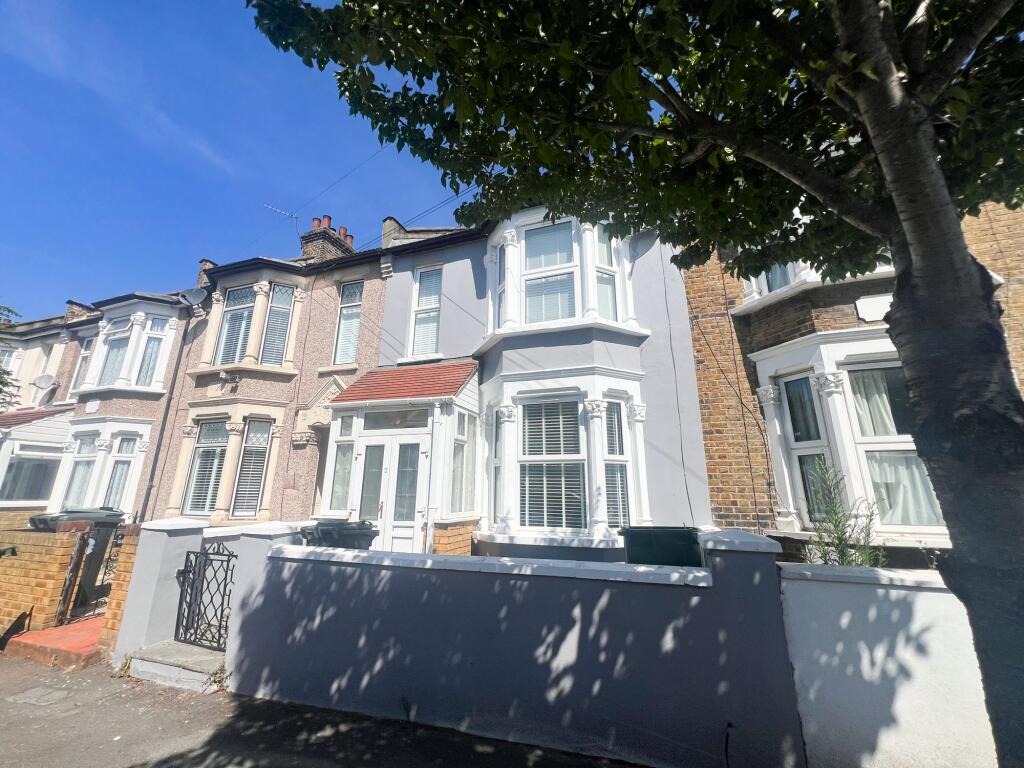 Belmont Park Rd E10