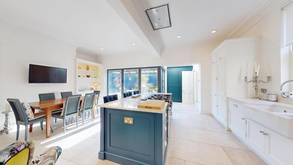 11-St-James-Road-03032025_172255