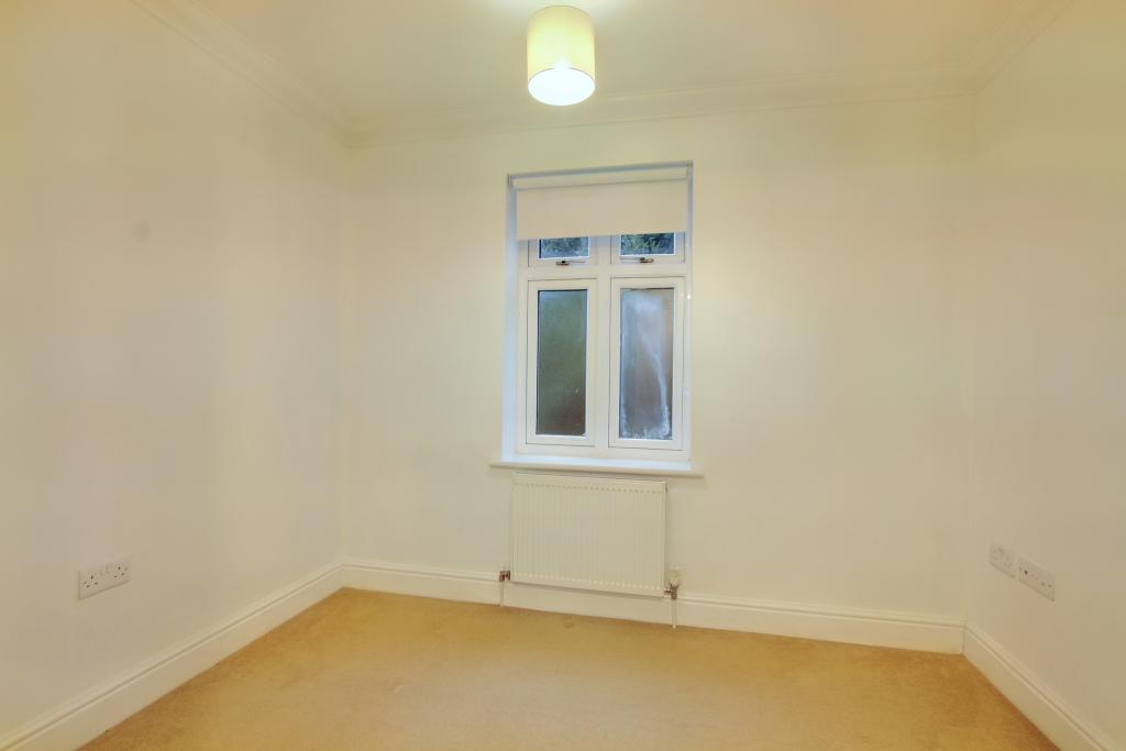 5.bedroom.jpg