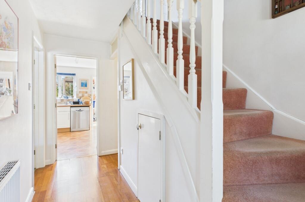 CAM02545G0-PR0378-STILL002