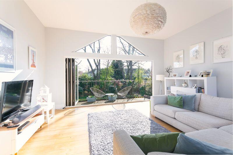 First Floor Reception/Bedroom