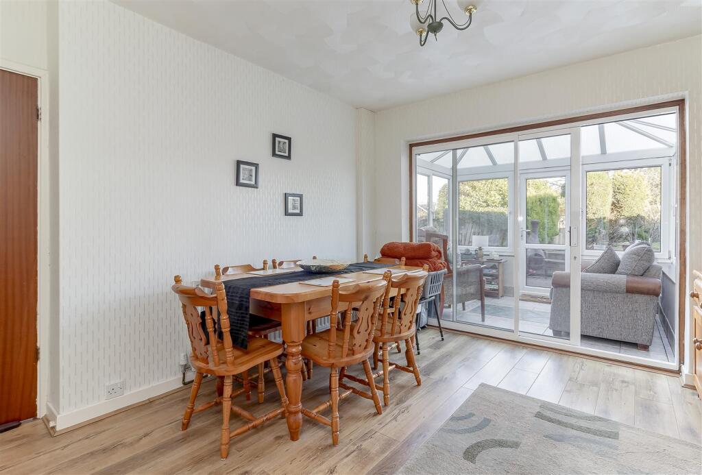 Dining Room - B.jpg