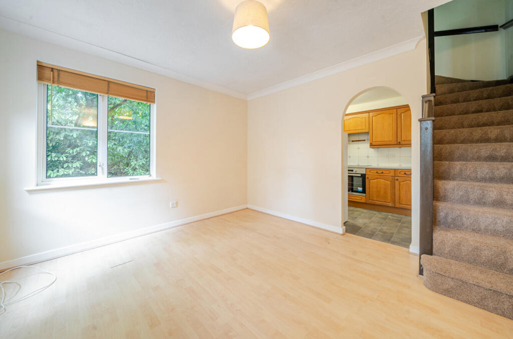 1330490-4-6883a14...