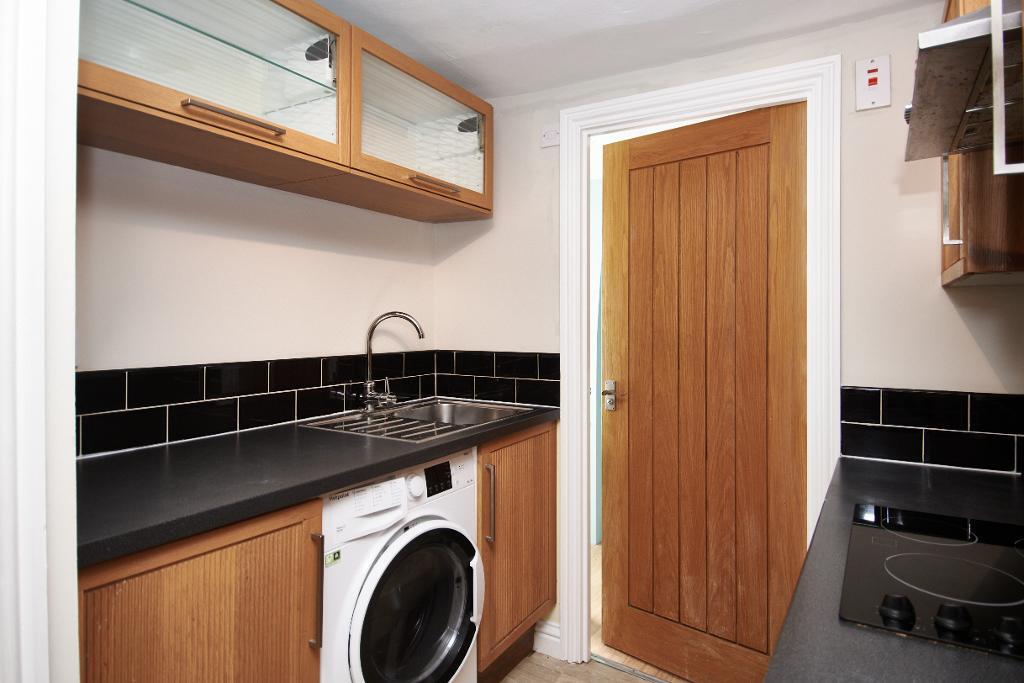 Kitchen photo 3