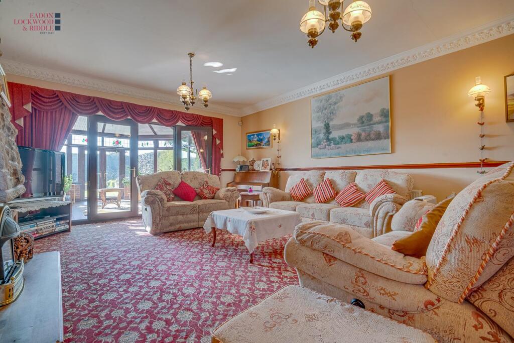 Sitting room 1.1.jpg