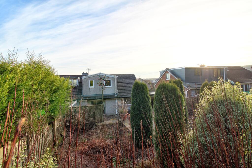 IMG_1600_1_2_Realistic