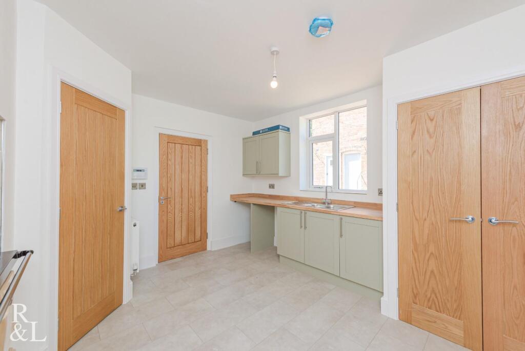 Corner Farm (10).jpg