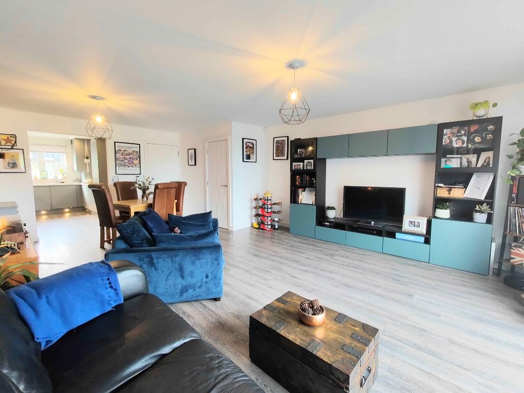 Living / Dining Room