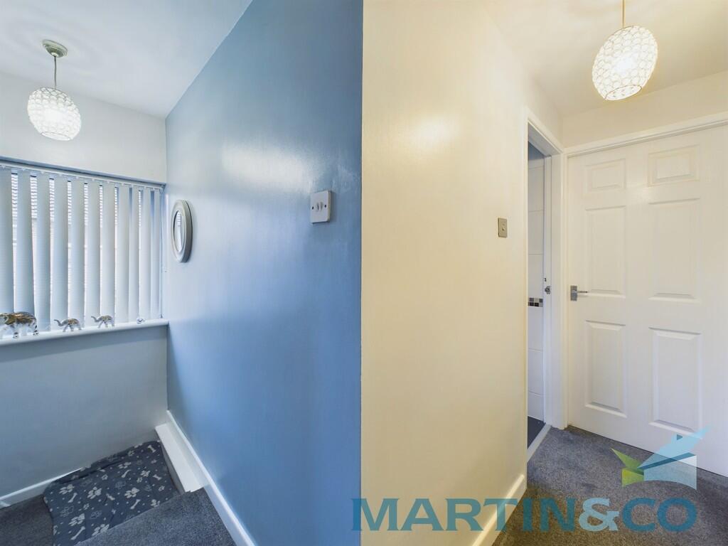 CAM01870G0-PR0148...